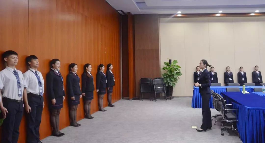 提升服務質量，塑造專業形象——廣電城市服務城市規劃展覽物業服務中心開展服務禮儀與會務服務培訓